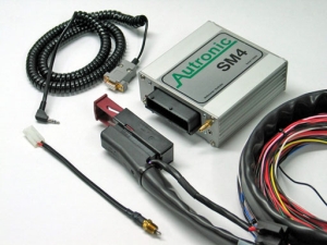 Autronic SM4 ECU, johtosarja, ilmanlämpöanturi ja ohjelmointikaapeli